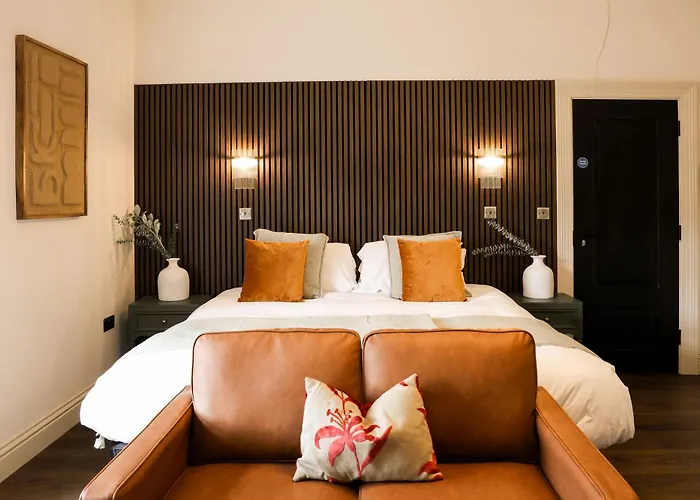 Lovely Flat On Bath Road - Flat 8