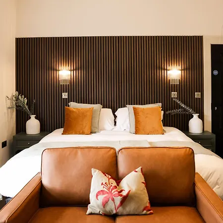 Lovely Flat On Bath Road - Flat 8